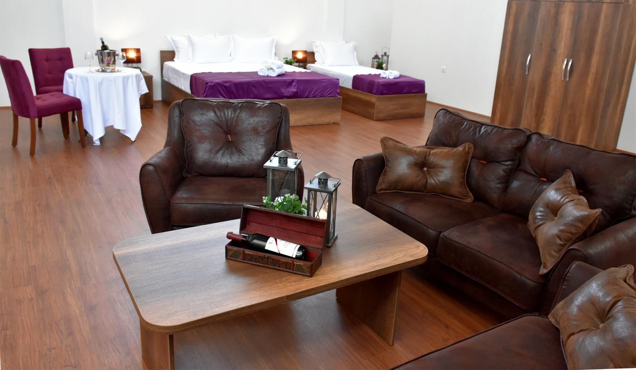 Hotel And Winery Lozar Битола Экстерьер фото